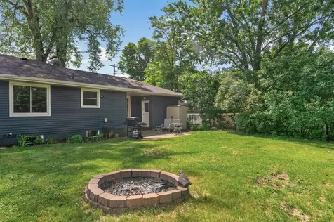 4613 Indiana Avenue N Robbinsdale MN 55422