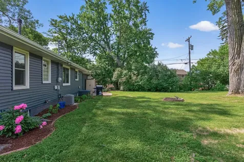 4613 Indiana Avenue N Robbinsdale MN 55422