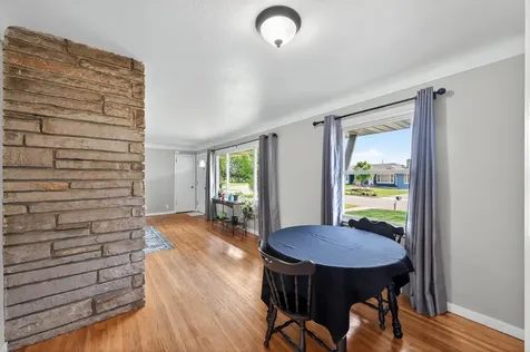 4613 Indiana Avenue N Robbinsdale MN 55422