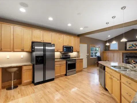4112 Regent Avenue N Robbinsdale MN 55422