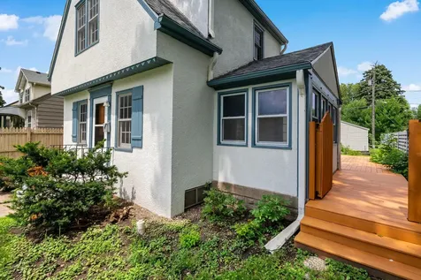 1212 4th Street N South Saint Paul MN 55075