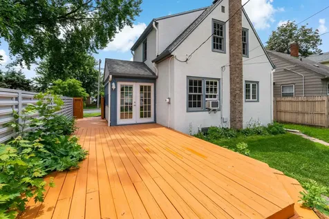 1212 4th Street N South Saint Paul MN 55075