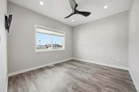 100 Annies Way Mapleton ND 58059