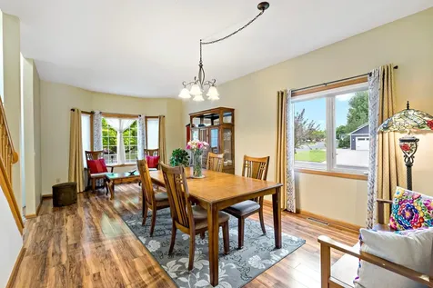 2065 Anton Way Shakopee MN 55379