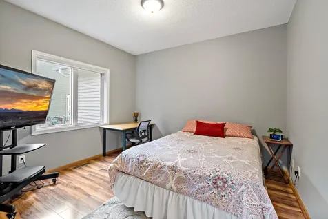 2065 Anton Way Shakopee MN 55379