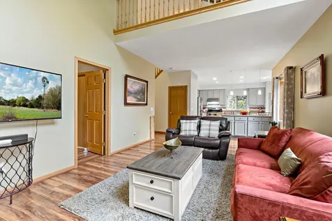2065 Anton Way Shakopee MN 55379