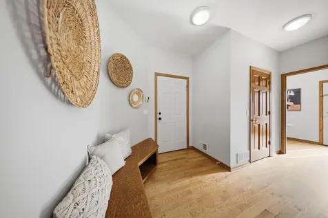 869 Mendakota Court Mendota Heights MN 55120