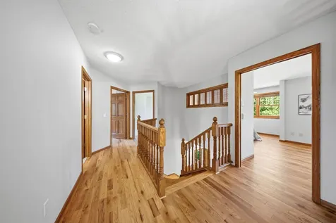 869 Mendakota Court Mendota Heights MN 55120