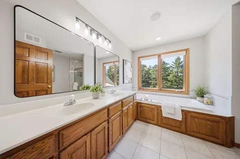 869 Mendakota Court Mendota Heights MN 55120