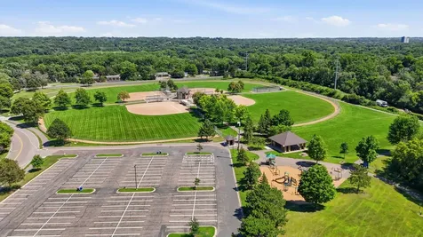 869 Mendakota Court Mendota Heights MN 55120