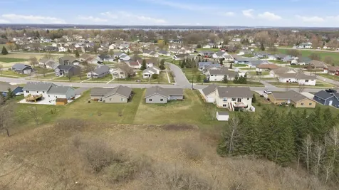 1504 Jasmine Drive Alexandria MN 56308