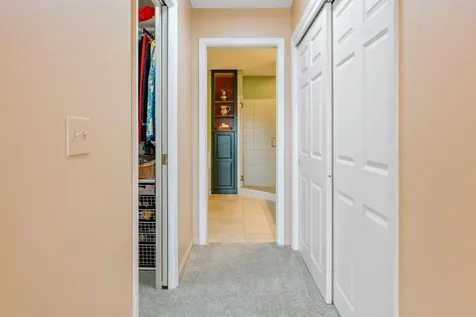 8301 Creekside Circle Bloomington MN 55437