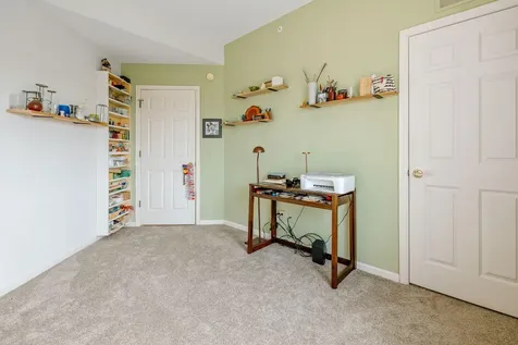 8301 Creekside Circle Bloomington MN 55437