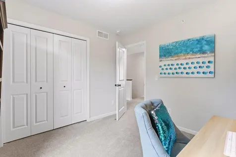 2864 Lexington Place N Roseville MN 55113
