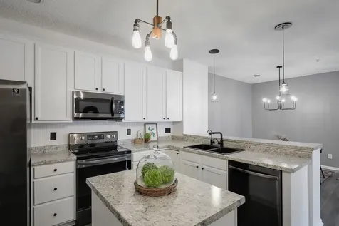 4853 Bisset Lane Inver Grove Heights MN 55076