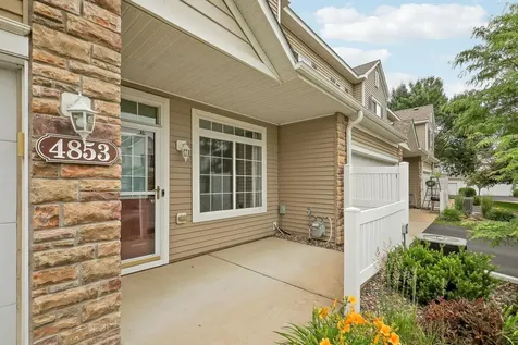 4853 Bisset Lane Inver Grove Heights MN 55076