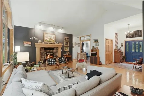481 Sleepy Hollow Drive Roberts WI 54023