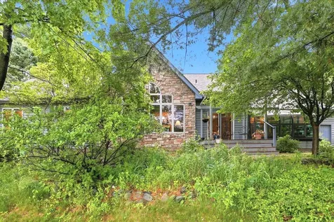 481 Sleepy Hollow Drive Roberts WI 54023