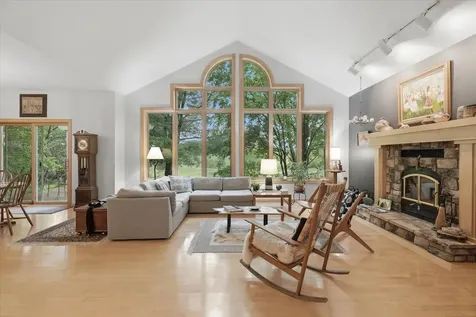 481 Sleepy Hollow Drive Roberts WI 54023