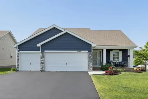18192 Hartlin Avenue Lakeville MN 55044