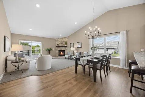18192 Hartlin Avenue Lakeville MN 55044