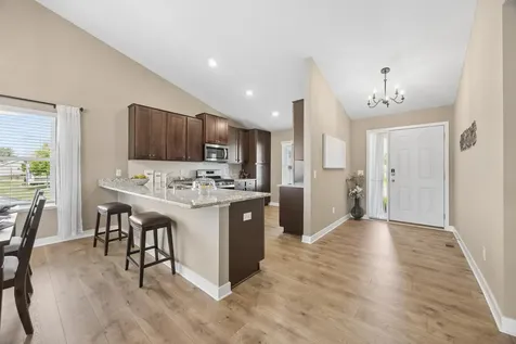 18192 Hartlin Avenue Lakeville MN 55044