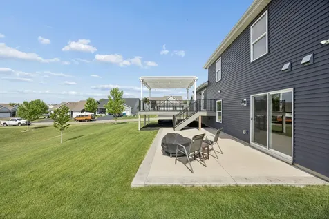 18192 Hartlin Avenue Lakeville MN 55044