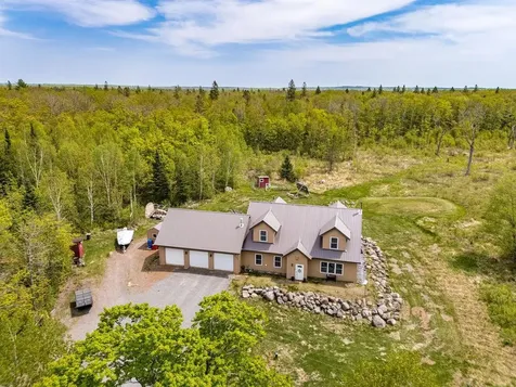 4598 Mcalpine Spur Road Two Harbors MN 55616