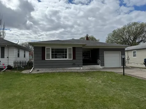 1518 Broadway N Fargo ND 58102