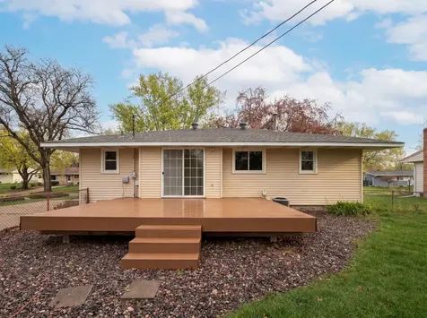 2807 Ohenry Road Brooklyn Center MN 55430