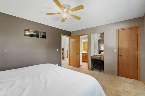 20648 Monroe Street NE Cedar MN 55011