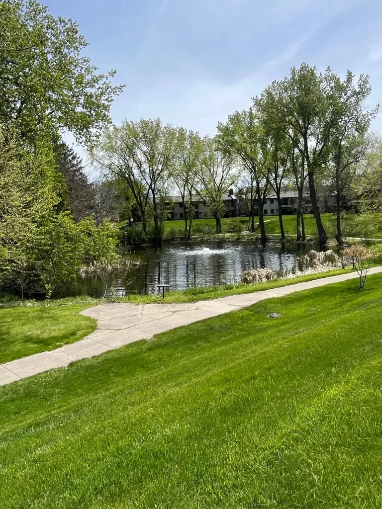1577 Millpond Court Chaska MN 55318