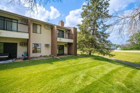 1577 Millpond Court Chaska MN 55318