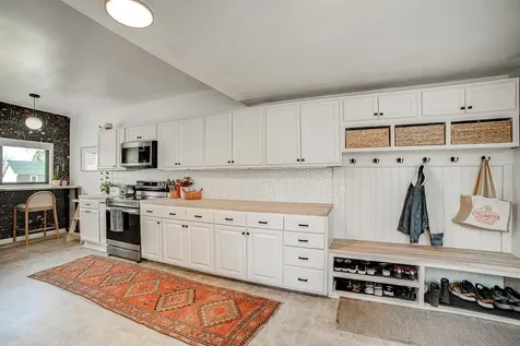 906 4th Street N Stillwater MN 55082