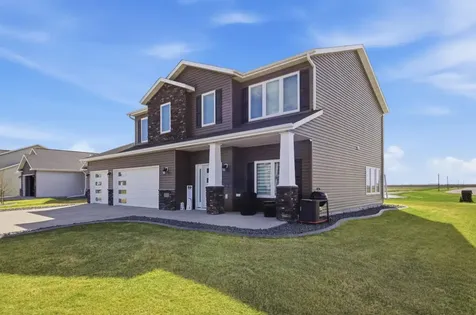 5651 43rd Street S Fargo ND 58104