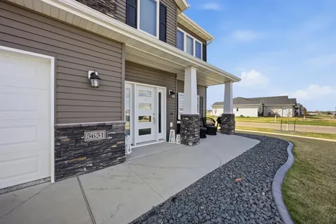 5651 43rd Street S Fargo ND 58104