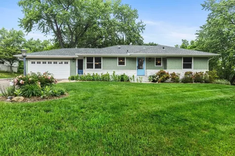 5117 Prescott Drive Minnetonka MN 55345