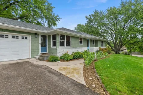5117 Prescott Drive Minnetonka MN 55345