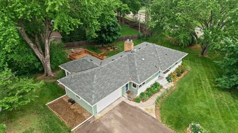 5117 Prescott Drive Minnetonka MN 55345