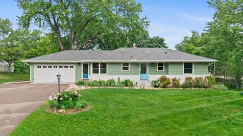 5117 Prescott Drive Minnetonka MN 55345
