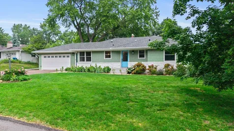 5117 Prescott Drive Minnetonka MN 55345