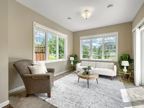 1085 Roselyn Drive Victoria MN 55386