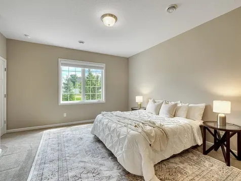 1085 Roselyn Drive Victoria MN 55386