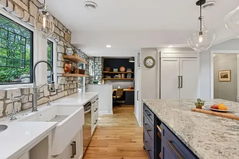 3895 Bayside Road Orono MN 55356