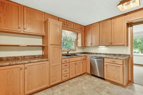 402 Strathmore Lane SE Rochester MN 55904