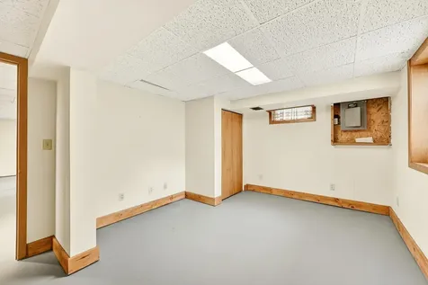 402 Strathmore Lane SE Rochester MN 55904