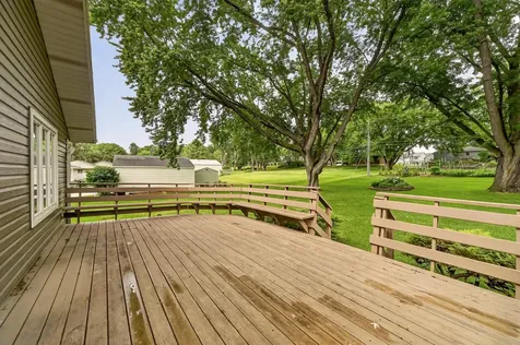 402 Strathmore Lane SE Rochester MN 55904