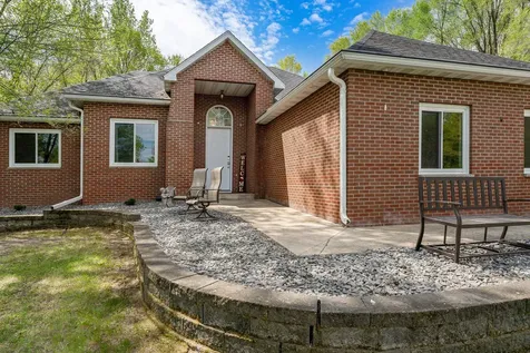 6370 232nd Street W Faribault MN 55021