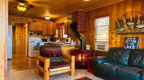 33252 Librarian Lane Laporte MN 56461