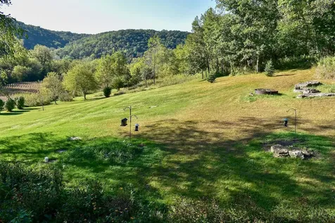24242 Pfeiffer Hill Road Winona MN 55987
